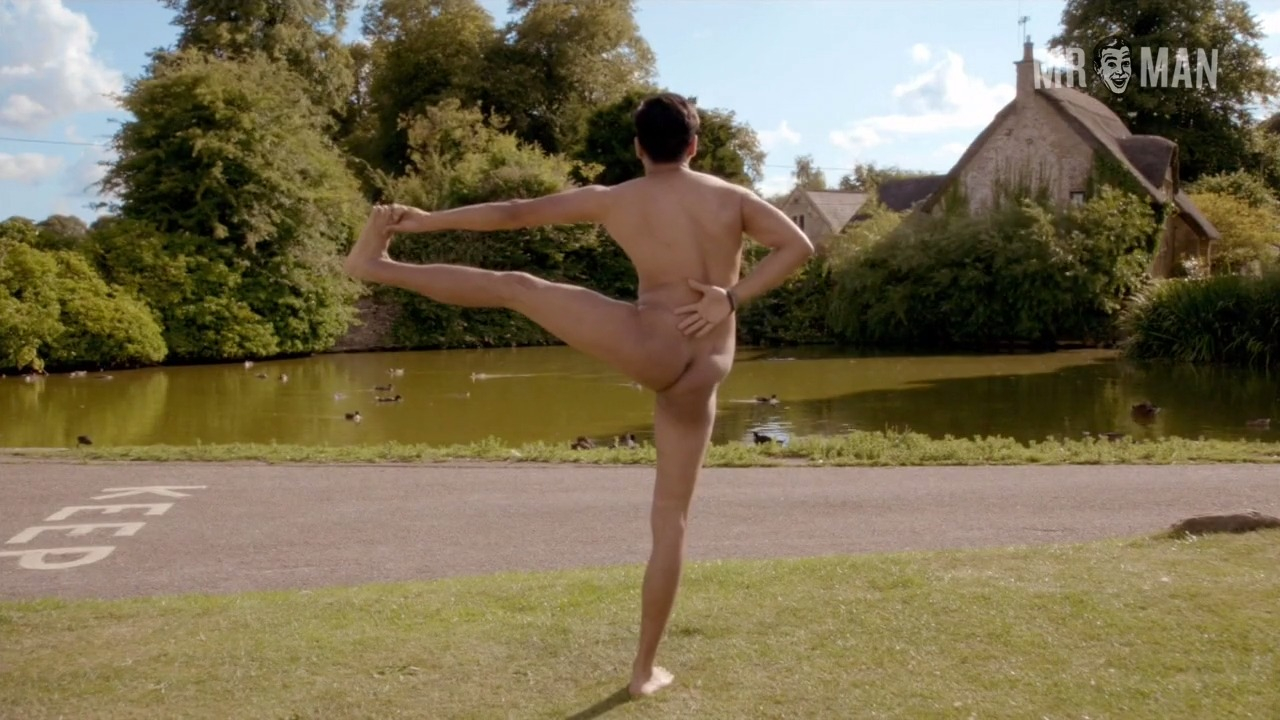 Diljohn Singh Nude in Agatha Raisin. Butt, Shirtless, sexy. 14560