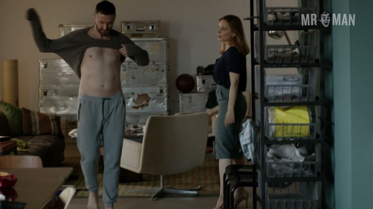 Sexiest Scenes of Daniel Miller from Berlin Station. Sexy, Shirtless, butt, straight. 22283