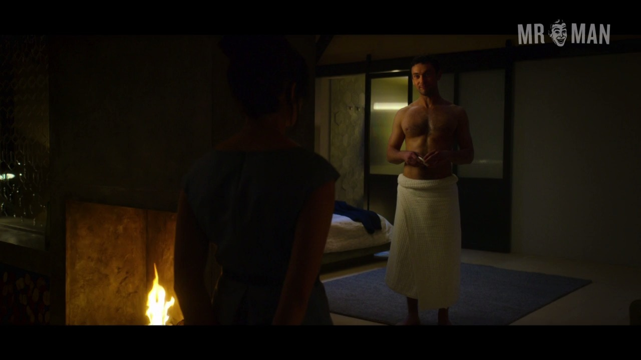 Sexiest George Blagden Scene in Black Mirror. Shirtless, Straight. 22813