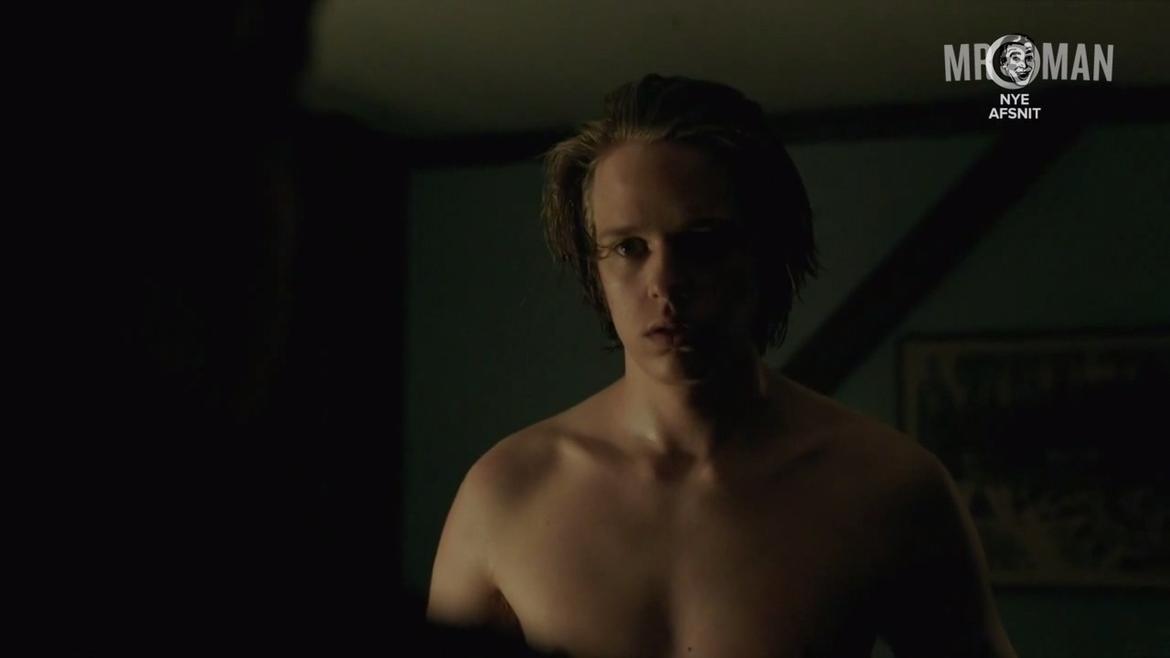 Valter Skarsgård Naked in Black Lake. Butt, Shirtless, Gay. 17191