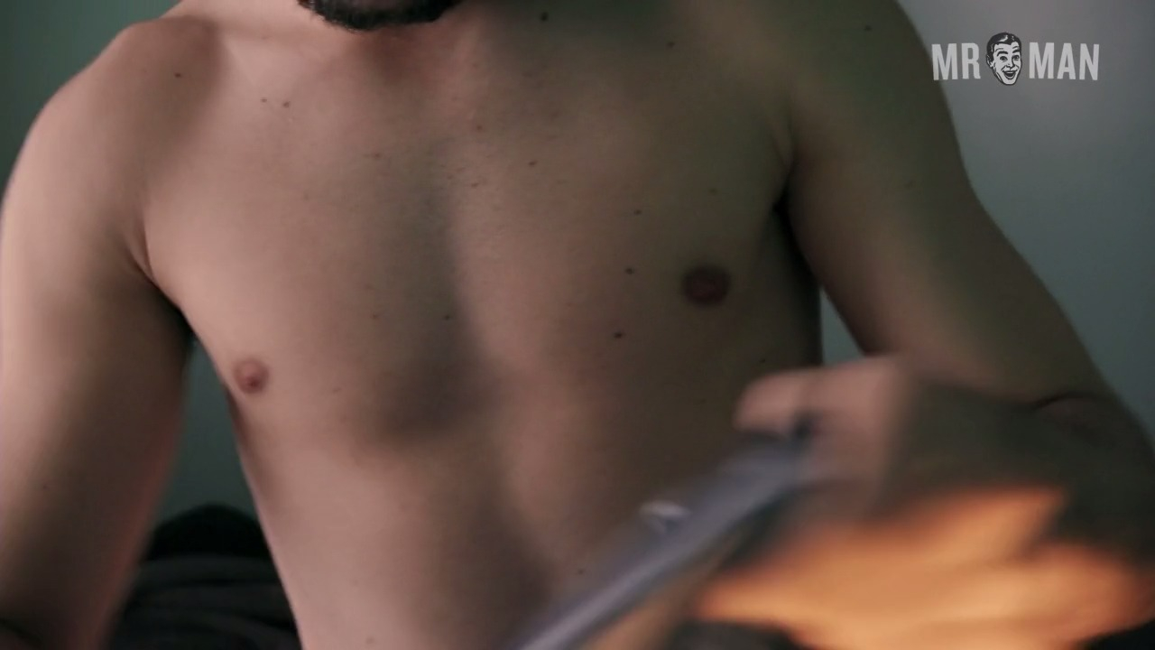 3%'s Sexiest Scenes with Rodolfo Valente. Shirtless, bulge, underwear. 17238