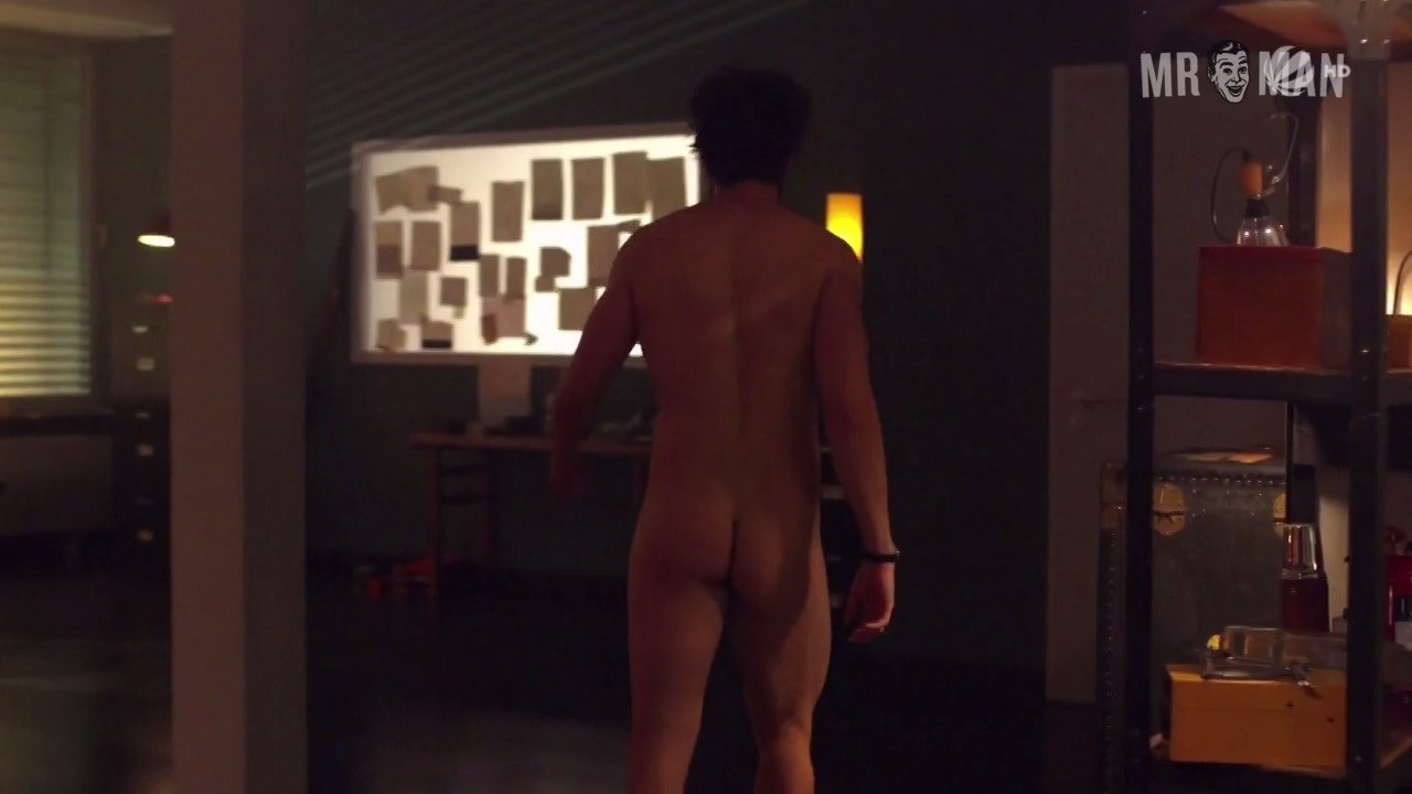 Felix Winterberg from Einstein Naked. Butt, Shirtless, sexy, straight. 23723