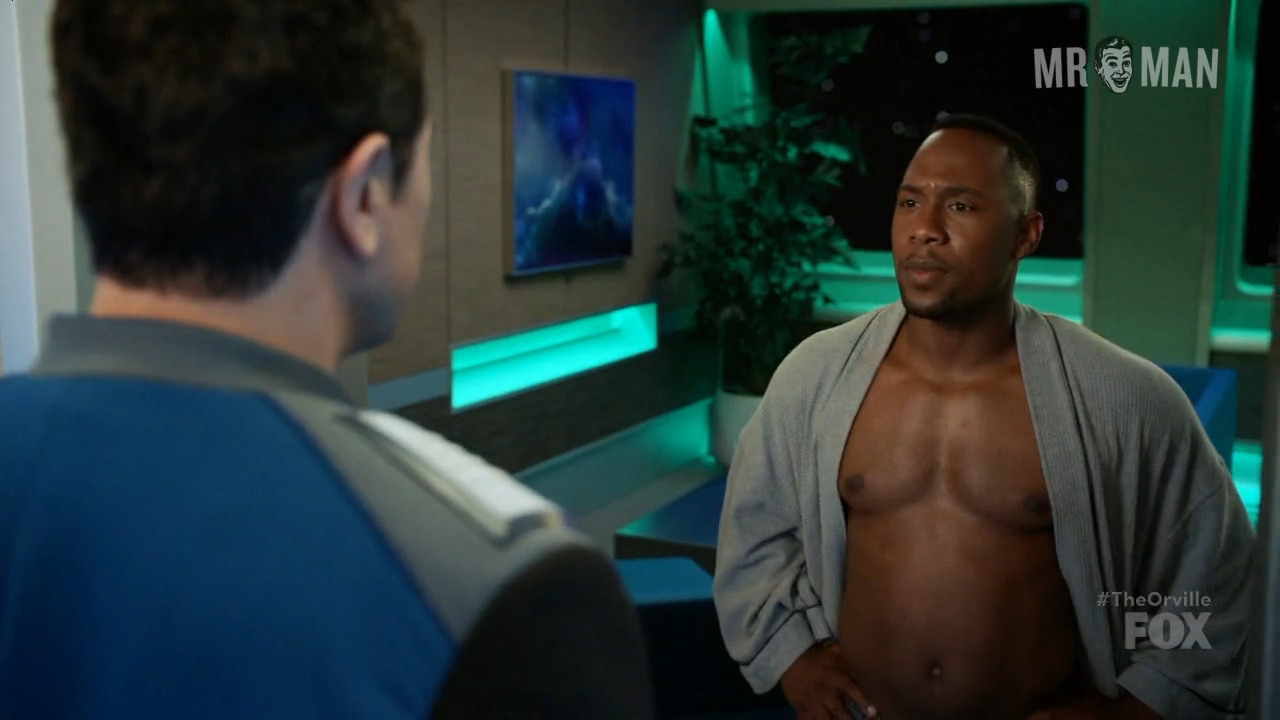 Sexiest J. Lee Scene in The Orville. Sexy. 22591