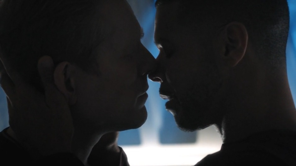Sexiest Wilson Cruz Scene in Star Trek: Discovery. Gay, butt, sexy. 23083
