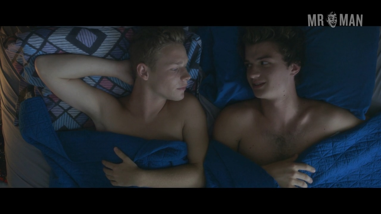 Sexiest Joe Keery Scene in Henry Gamble's Birthday Party. Gay, Sexy, shirtless, straight. 22483