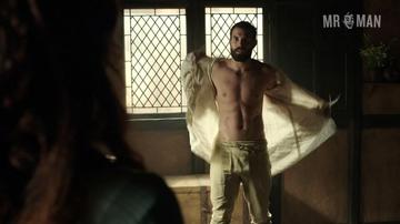Tom Cullen in Knightfall (2017-2019) Shirtless Straight Sexy Shirtless 22568