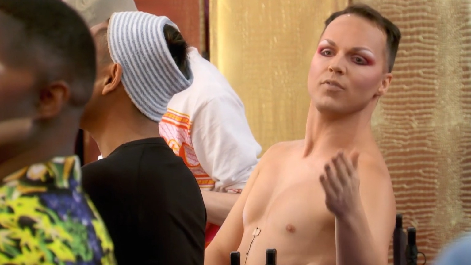 Hottest Self - Contestant Scenes. Shirtless. 50151