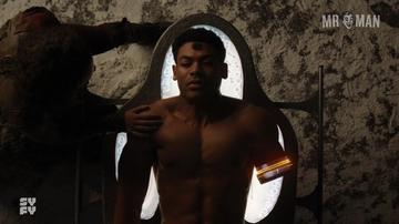 Aaron Pierre in Krypton (2018-2019) Shirtless Shirtless 24397