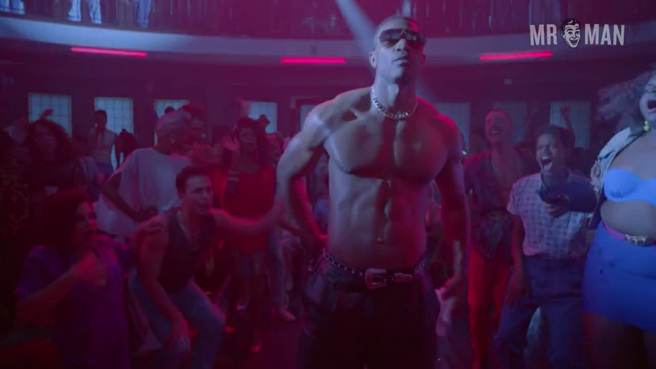 Hottest Dyllón Burnside Scene in Pose. Sexy, Shirtless, butt, gay. 25148