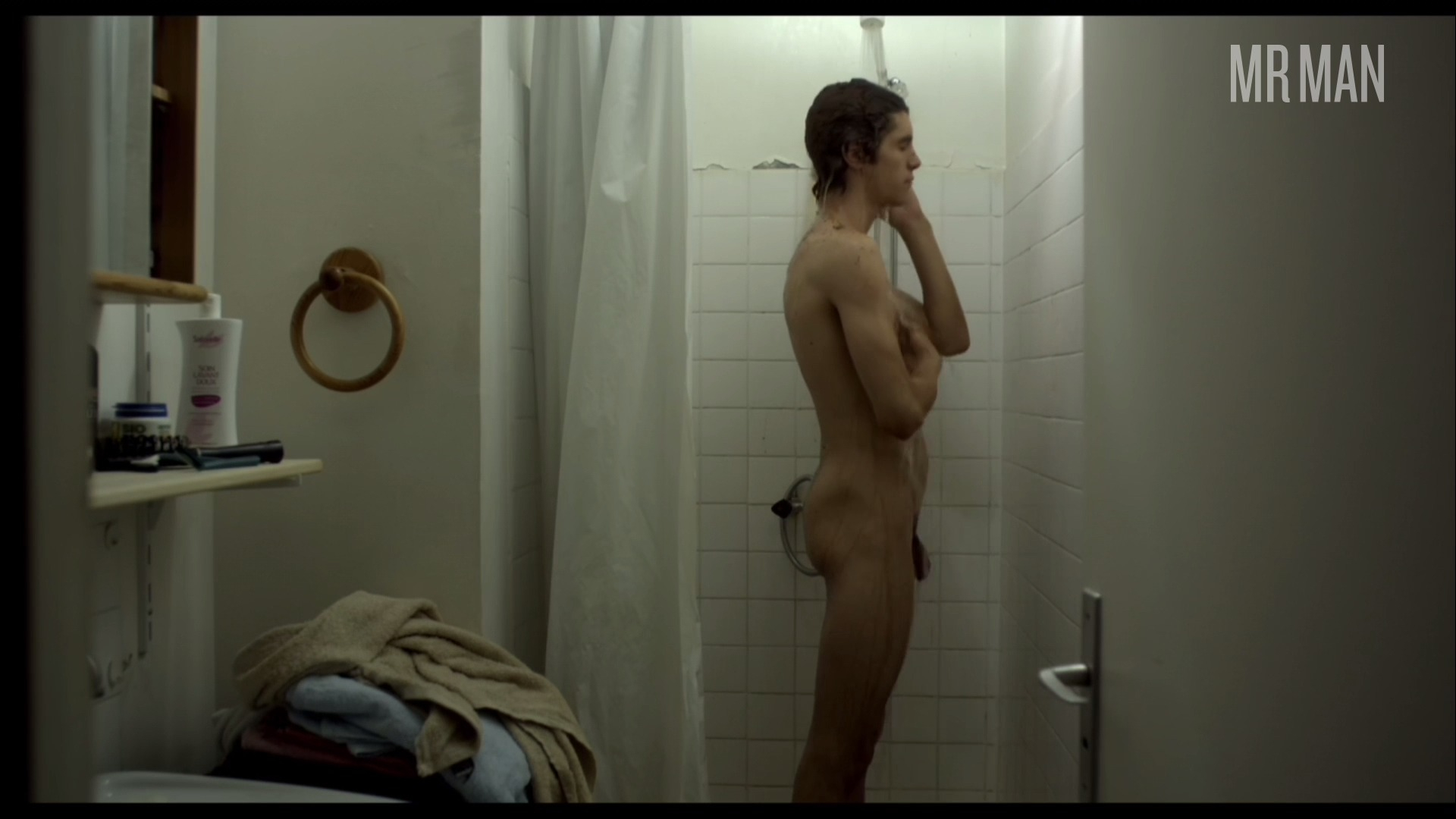 Ulysse Grosjean in Heat Wave (2011) Balls Penis Shirtless Balls Penis 24836