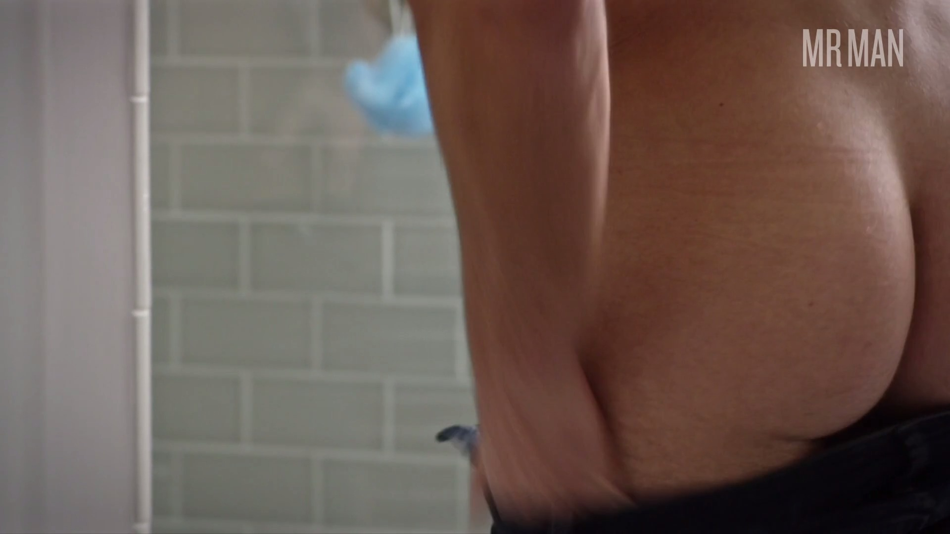 Nick Bateman Nude as Ian Hunter. Butt, Shirtless, sexy. 26000