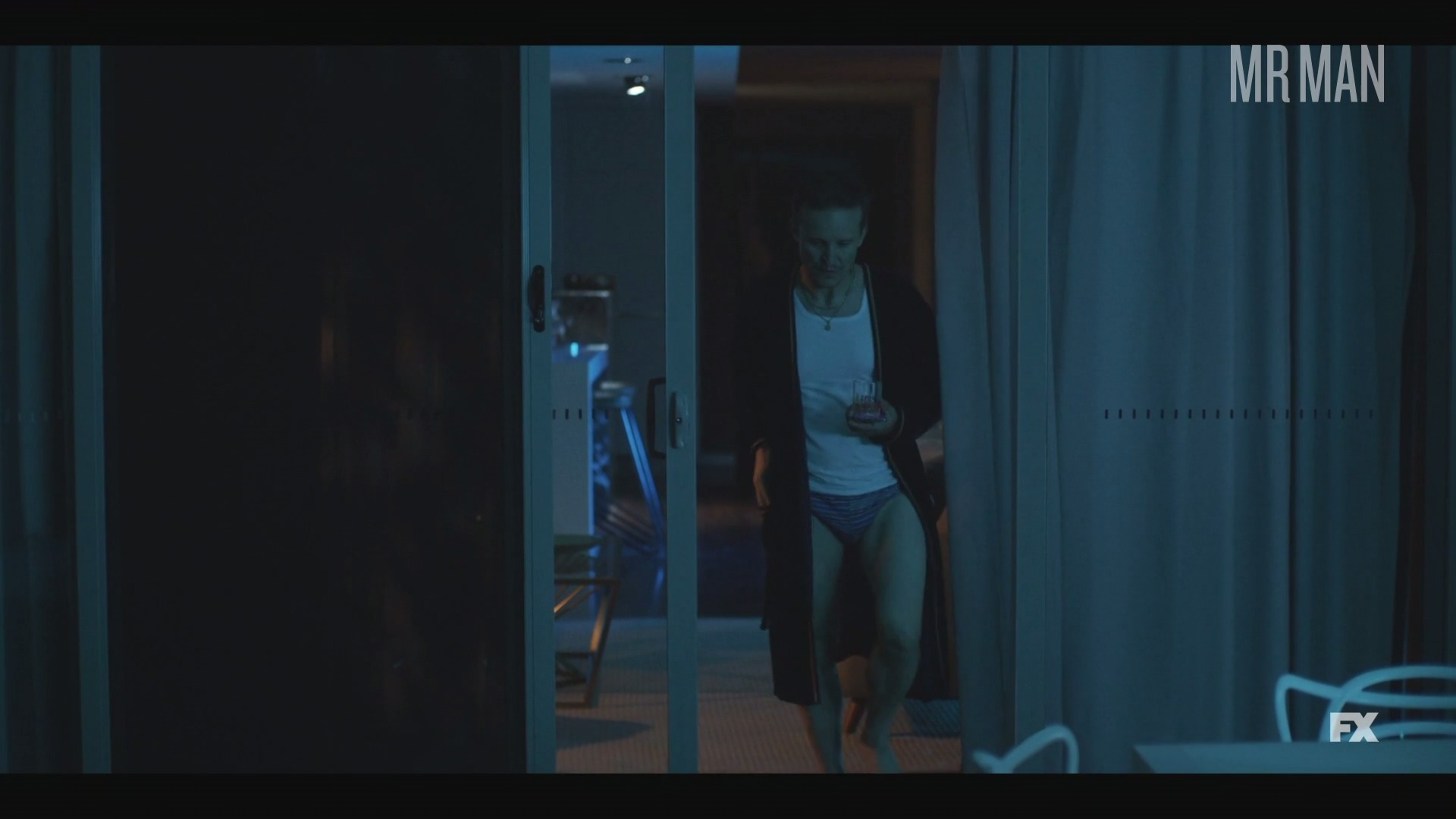 Hottest Damon Herriman Scene in Mr Inbetween. Bulge, Underwear, bathing suit, butt. 62990