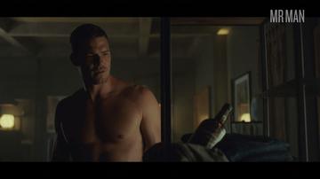 Alan Ritchson in Titans (2018-2023) Shirtless Butt Sexy 41295