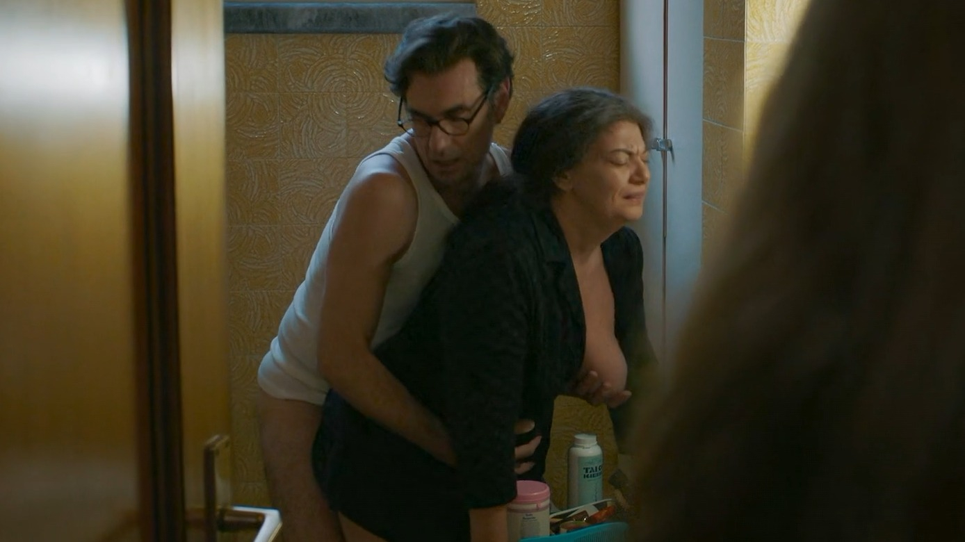 Hottest Fabrizio Gifuni Scene in My Brilliant Friend. Sexy, Straight, butt, shirtless. 80390