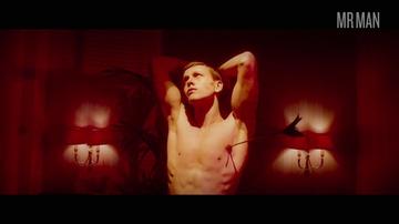 Harris Dickinson in Postcards from London (2018) Sexy Shirtless Gay Sexy 28802