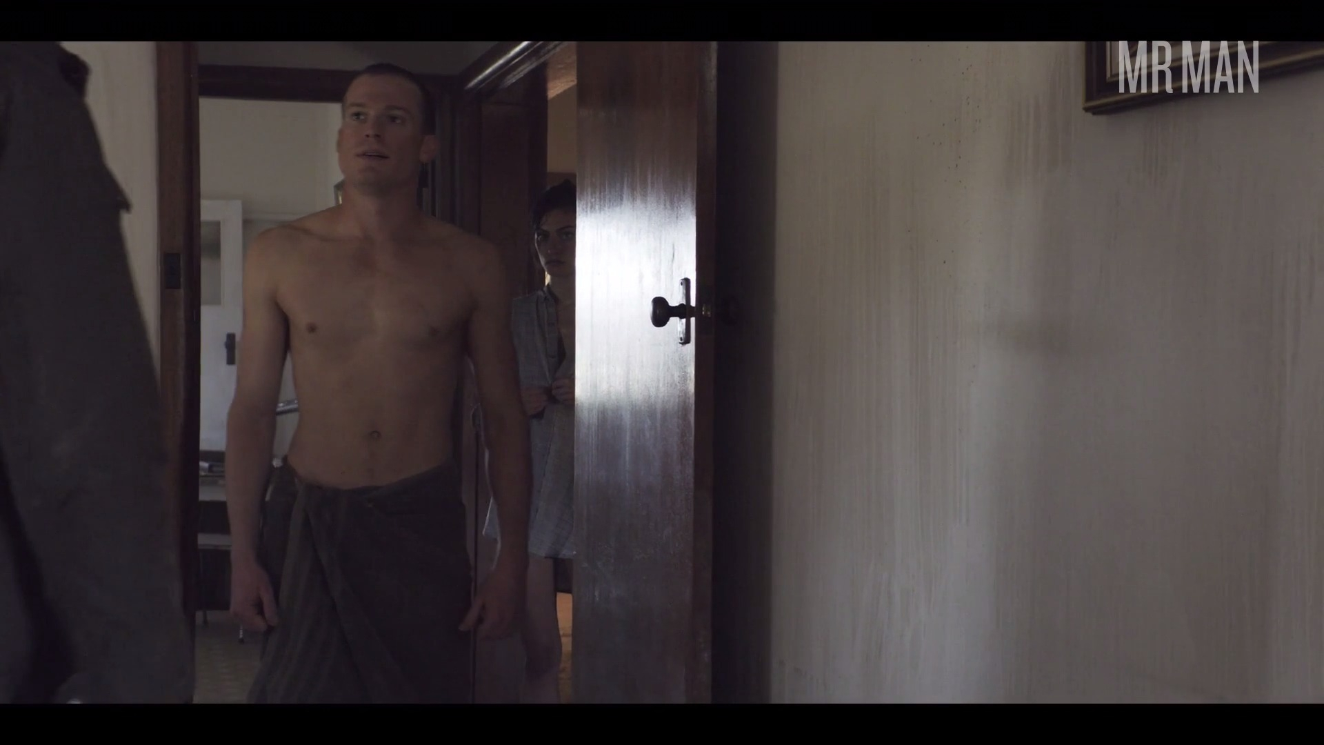 Sexiest Scenes of Young Max from Bloom. Shirtless, sexy, straight. 29081