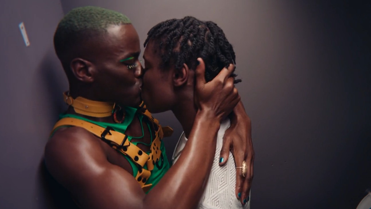 Hottest Eric Effiong Scenes. Gay, sexy, shirtless. 76983