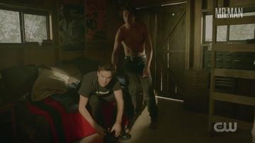 Roswell, New Mexico's Sexiest Scenes with Michael Vlamis. Shirtless, gay, sexy. 30984