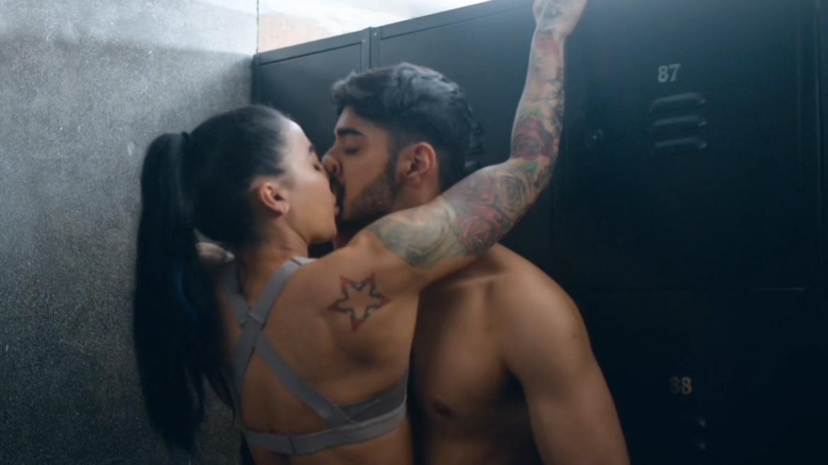 Aamir Singh in Four More Shots Please! (2019-2025) Shirtless Straight Shirtless Straight 30123