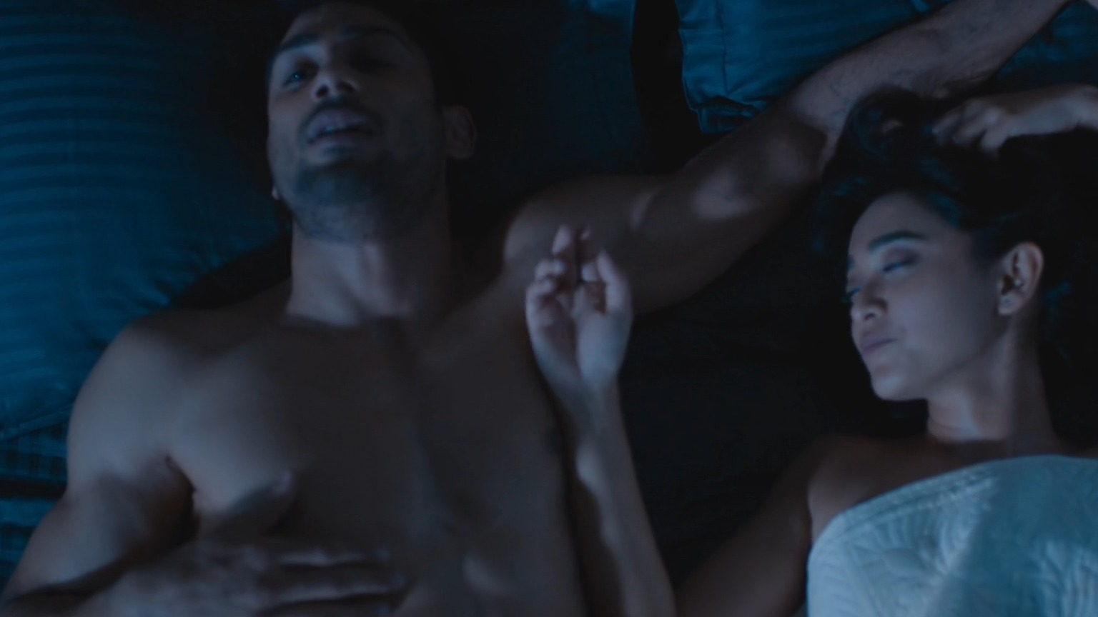 Four More Shots Please!'s Sexiest Scenes with Prateik Babbar. Shirtless, Straight, butt, sexy. 30186
