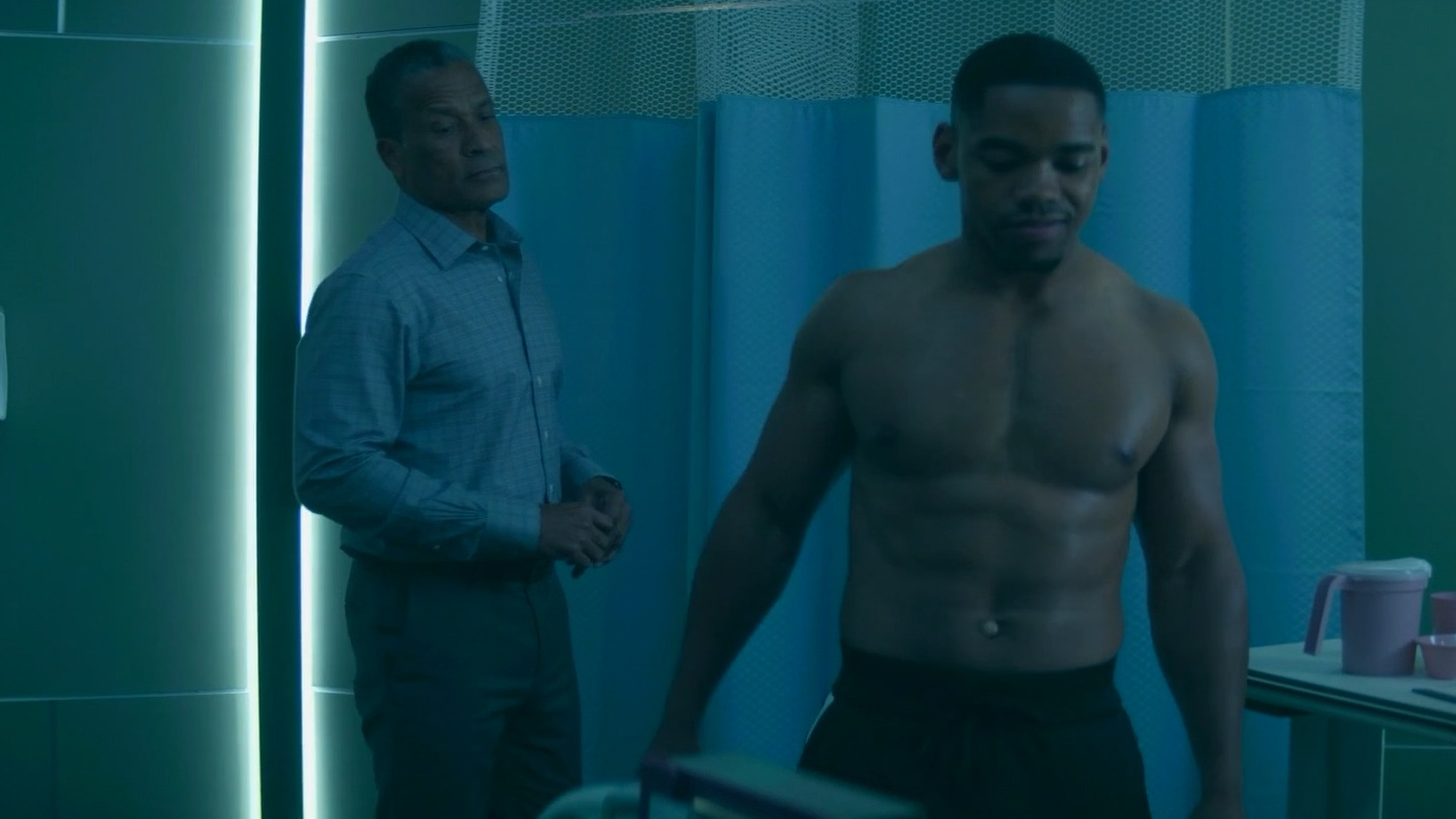 Doom Patrol's Sexiest Scenes with Joivan Wade. Shirtless, sexy. 66702