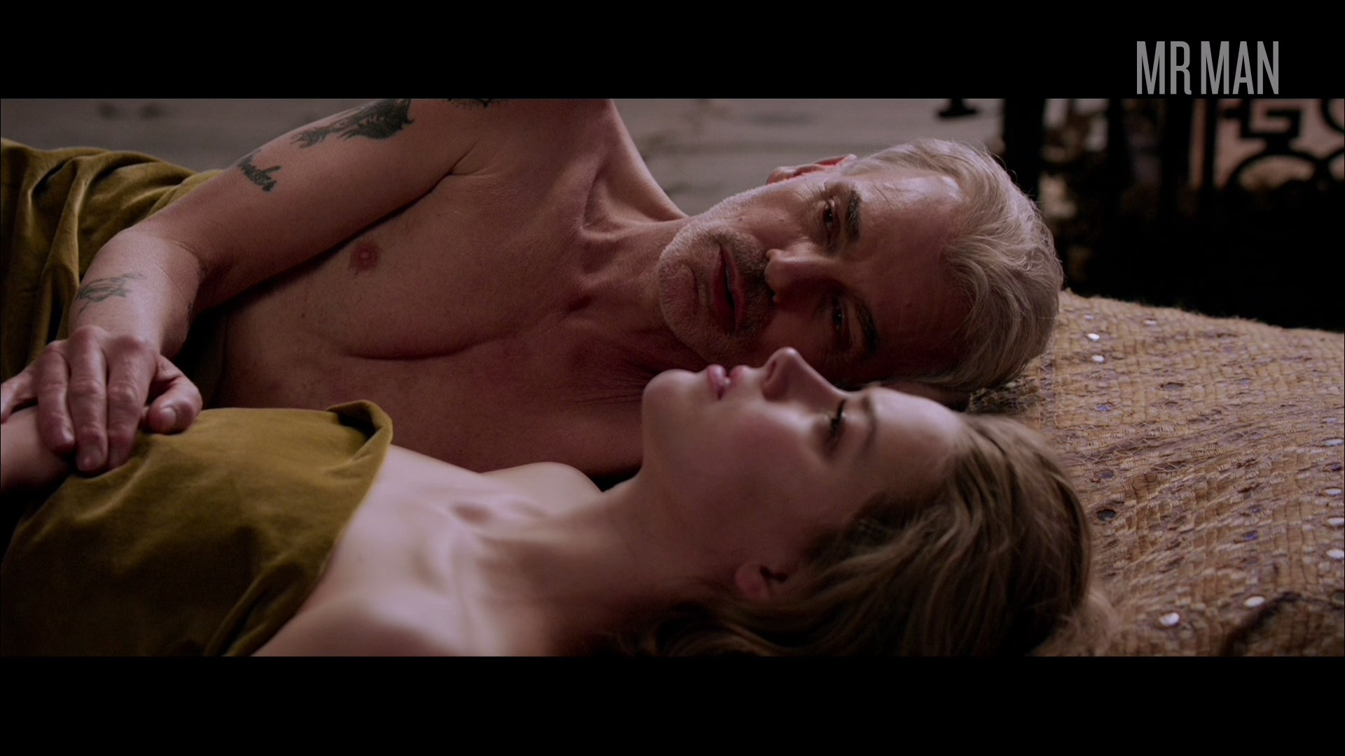 London Fields's Sexiest Scenes with Billy Bob Thornton. Shirtless, straight. 31446