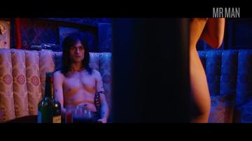 Douglas Booth in The Dirt (2019) Shirtless Butt Shirtless 31872