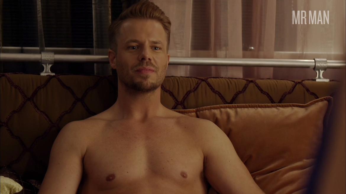 Thijs Römer in The Neighbors (2014-2017) Shirtless Straight Sexy Shirtless 35541