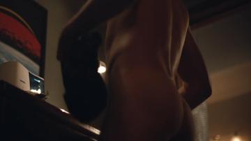 Jacob Elordi Naked as Nate Jacobs. Butt, Shirtless, Underwear, sexy, straight. 36009