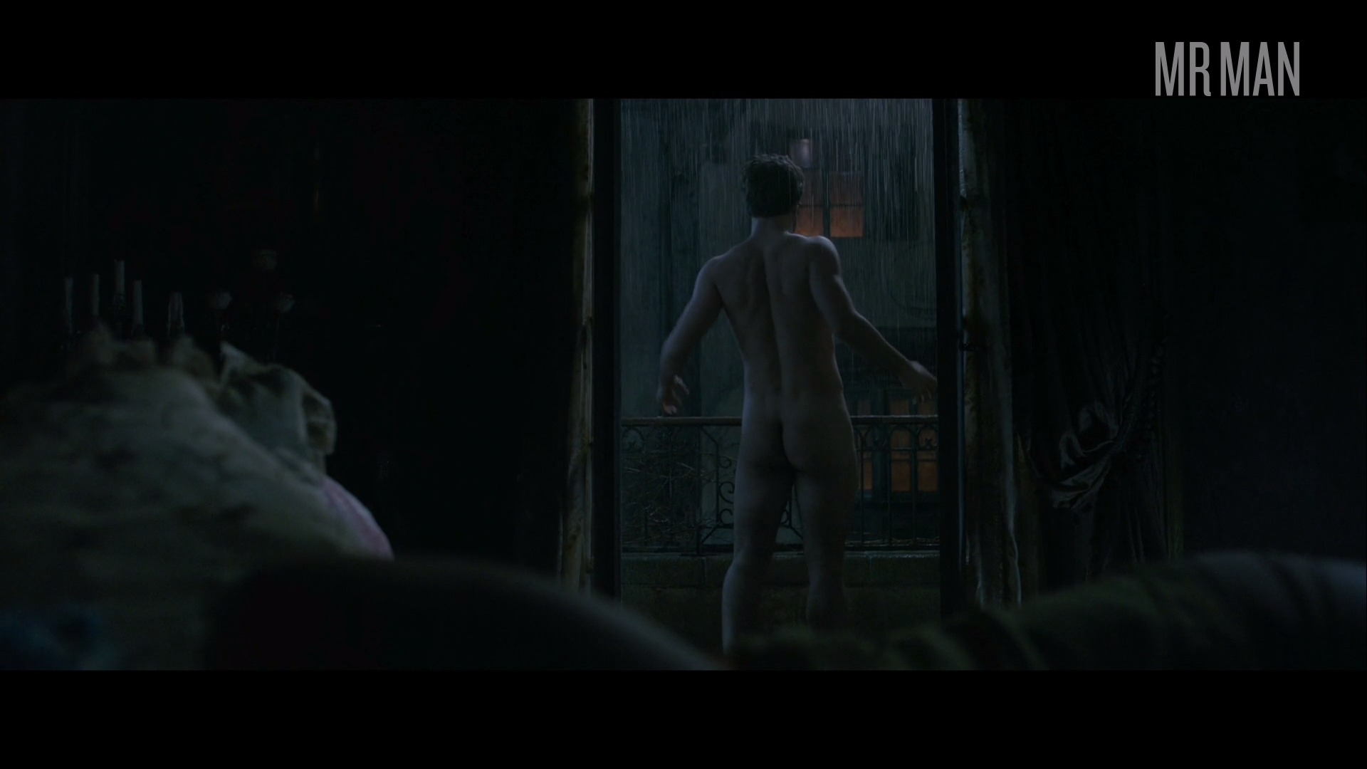 Nudes of Jonah Breakspeare from Carnival Row. Butt, Shirtless, sexy, straight. 38718