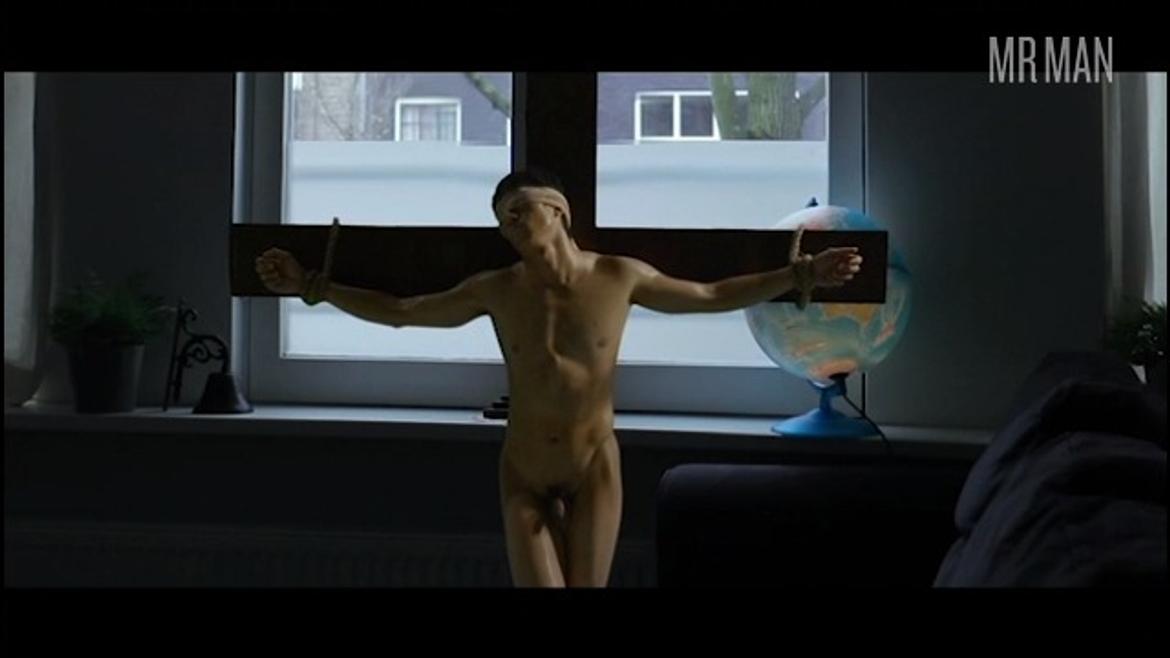 Adrian Ron Heung in Voyage (2013) Balls Penis Shirtless Balls Butt 38937