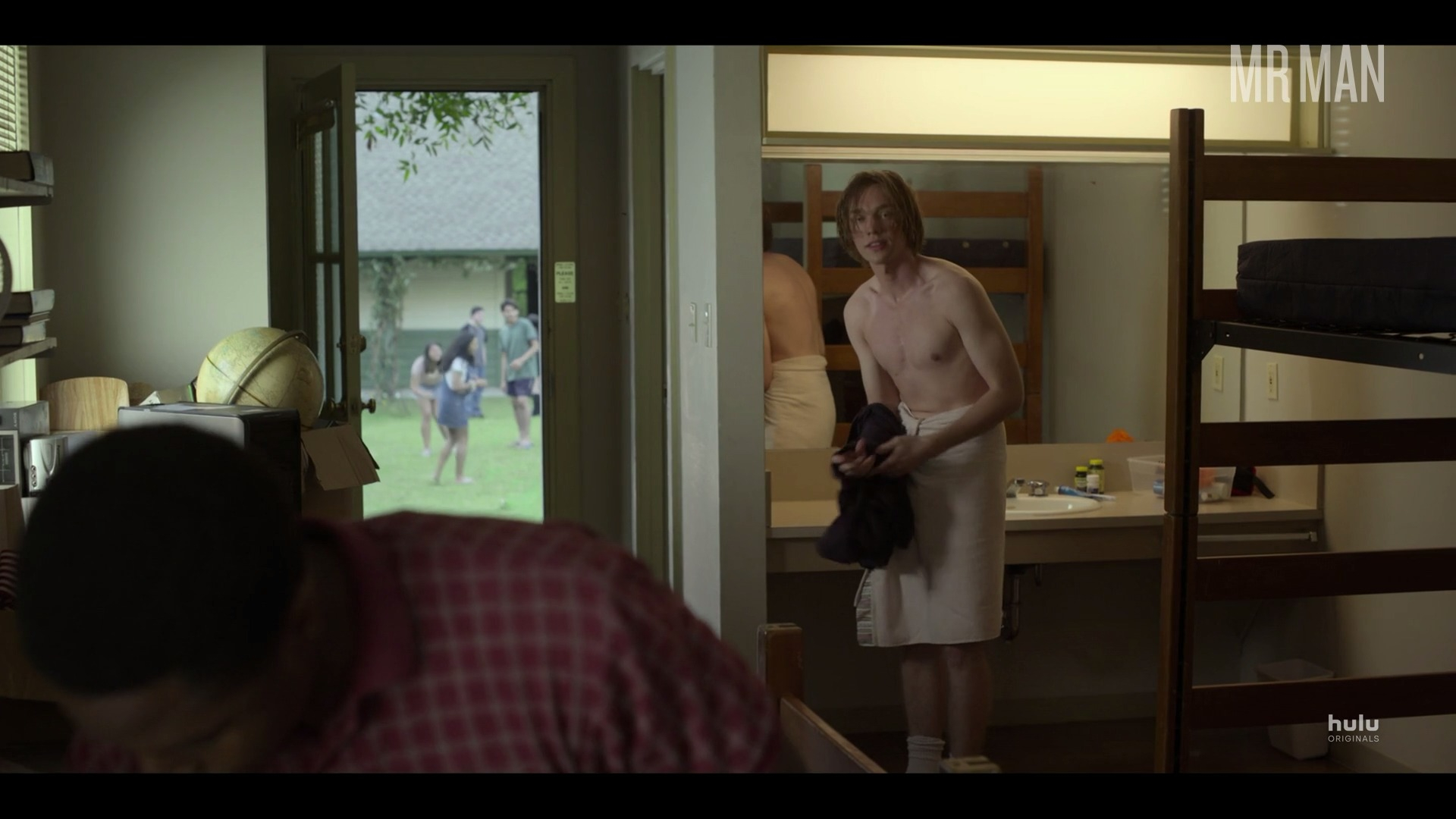 Looking for Alaska's Sexiest Scenes with Charlie Plummer. Shirtless, straight, underwear. 41178