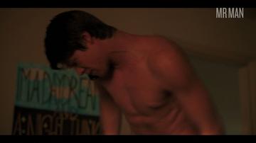 Colin Ford in Daybreak (2019) Shirtless Straight Shirtless Straight 41457