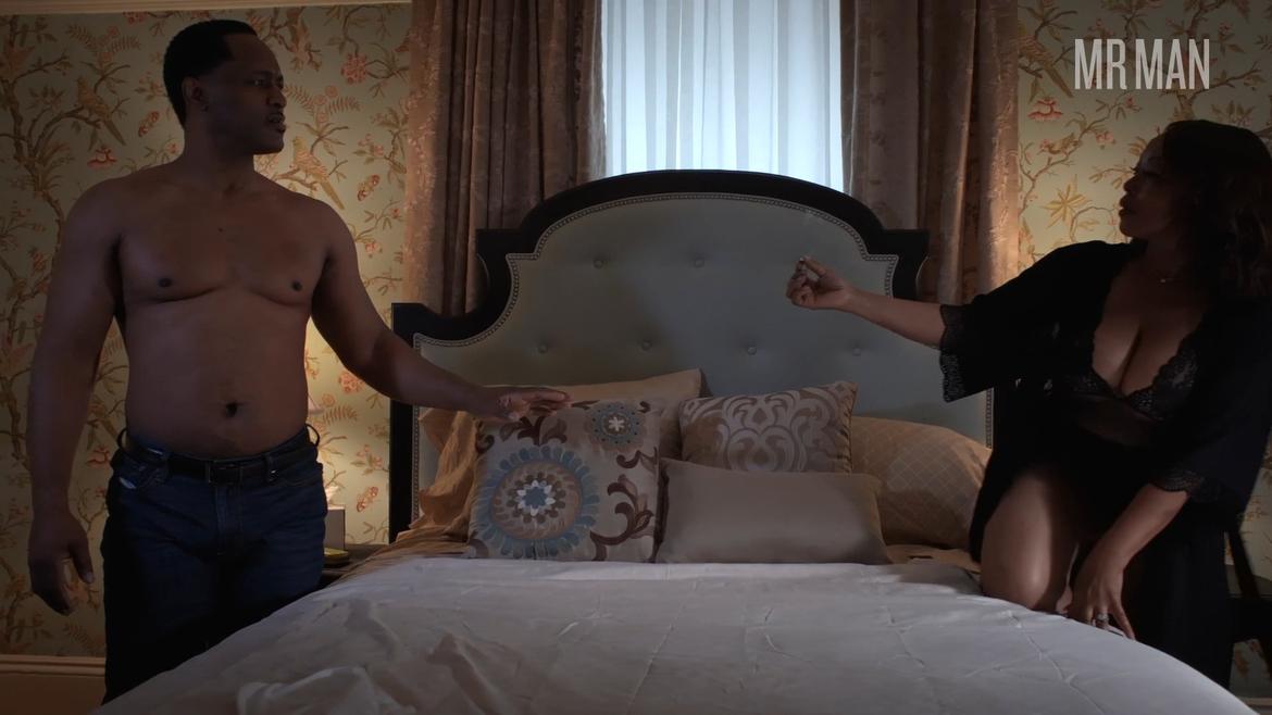 Javon Johnson in The Oval (2019-2022) Sexy Shirtless Straight Sexy Shirtless 66675