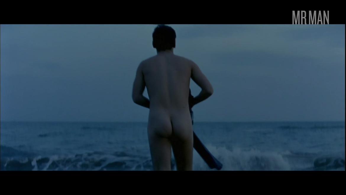 Nudes of Miquel from The Tit and the Moon. Butt, shirtless, straight. 42042