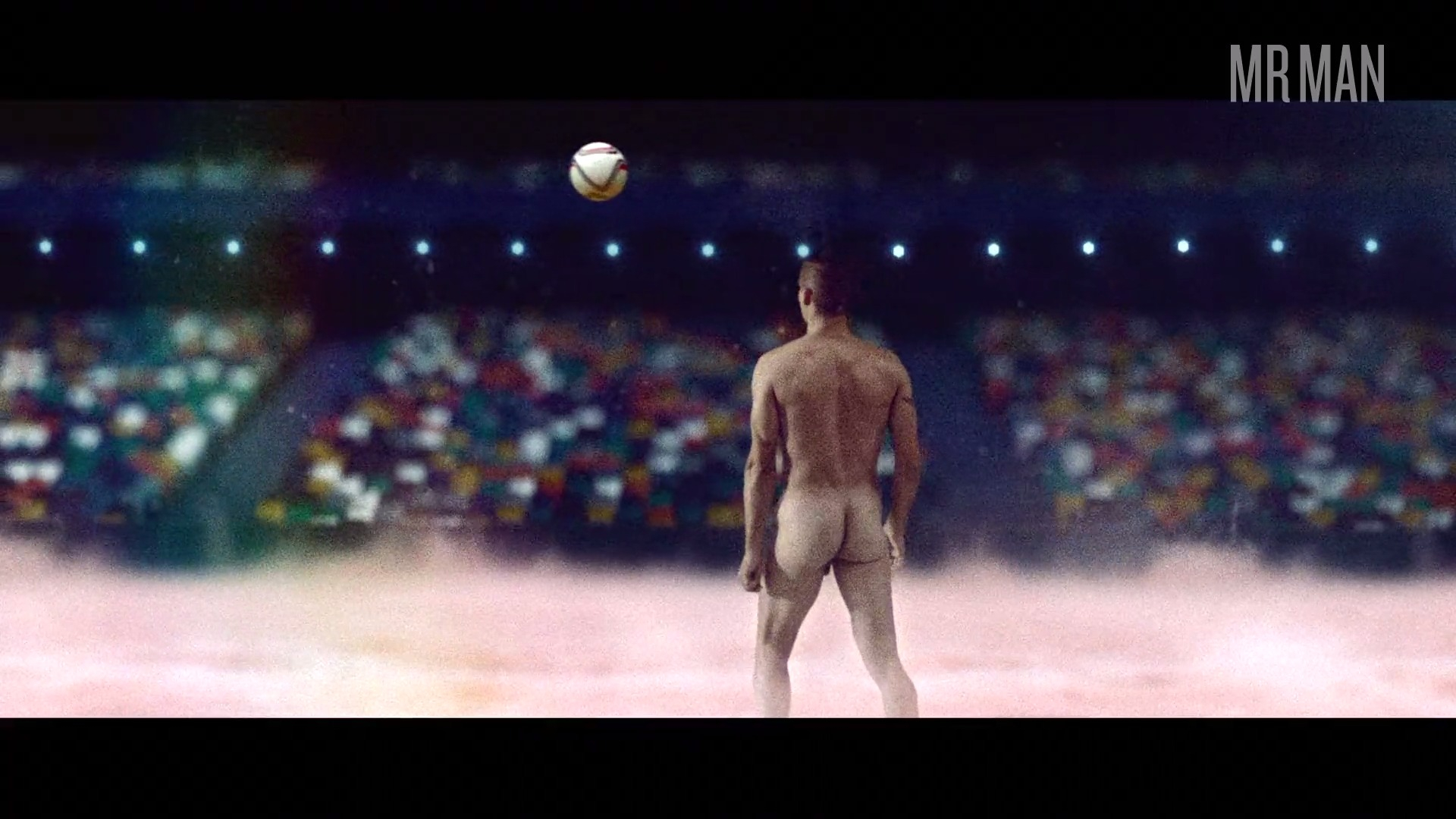 Carloto Cotta in Diamantino (2018) Butt Penis Shirtless Balls Balls Bathing Suit 42555