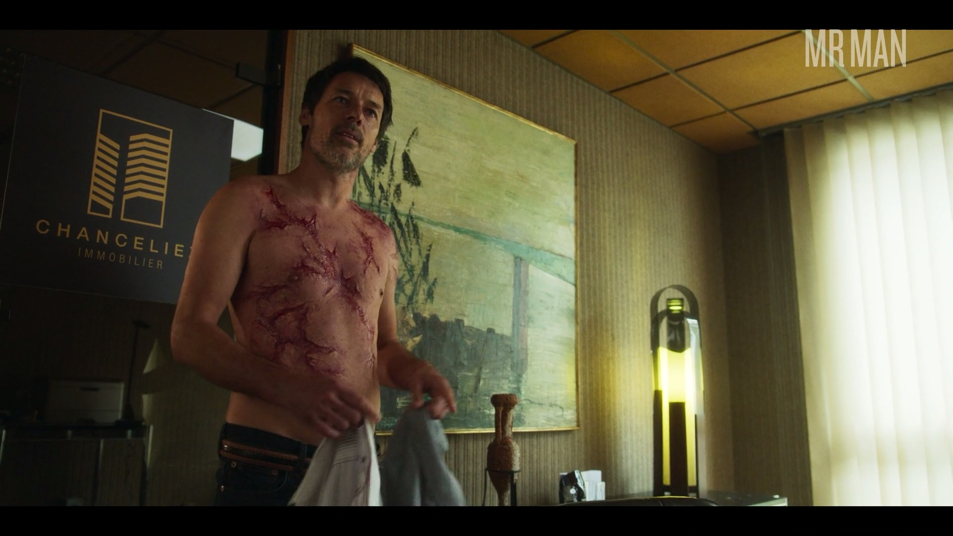 Mortel's Sexiest Scenes with Stéphane Brel. Shirtless, bulge, underwear. 42678