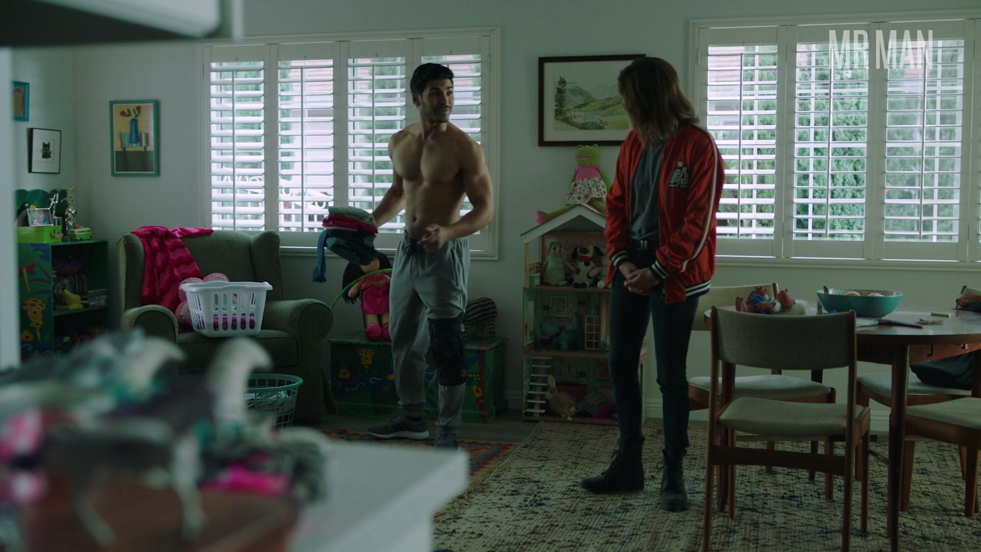 Stumptown's Sexiest Scenes with Marlon Aquino. Shirtless. 44784