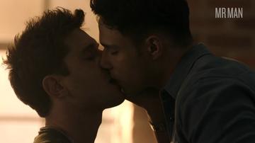 Ronen Rubinstein, Rafael Silva in 9-1-1: Lone Star (2020-2023) Gay Gay Sexy 75950