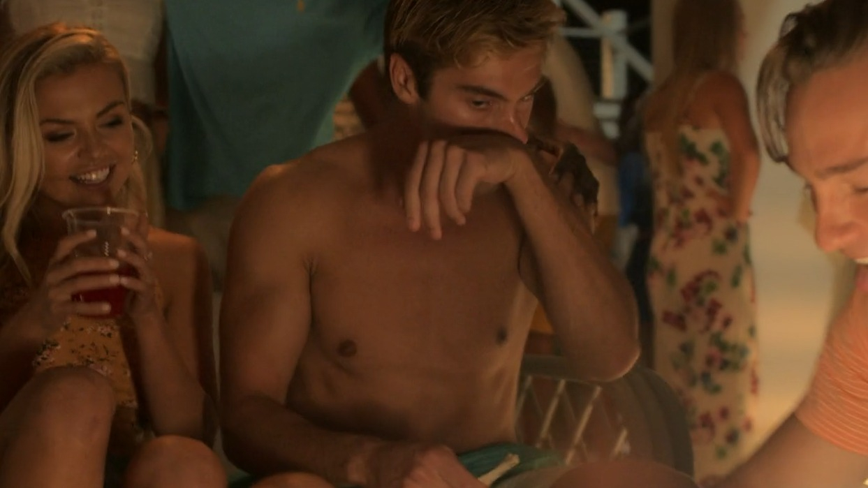 Hottest Topper Thornton Scenes. Shirtless, bathing suit. 48045