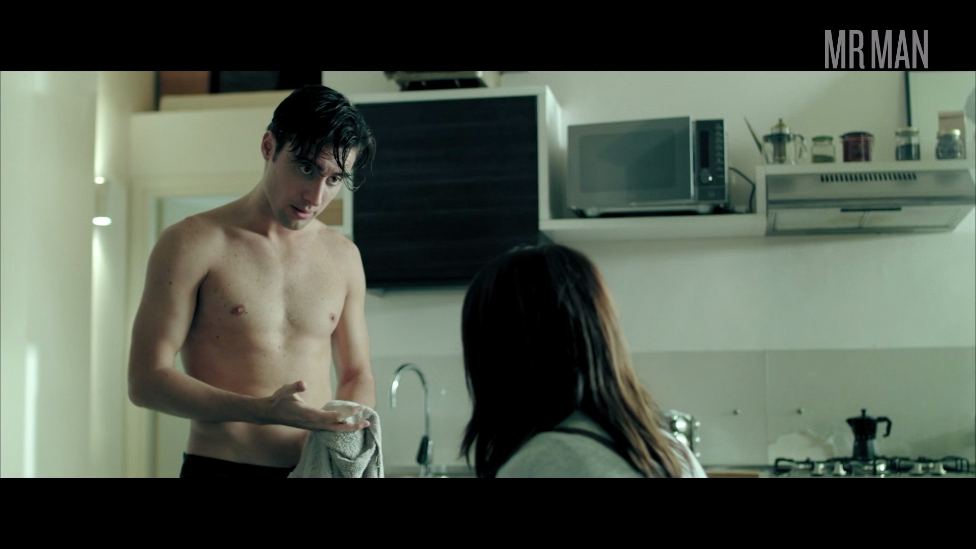 Hottest Leo Scenes. Sexy, Shirtless. 49197