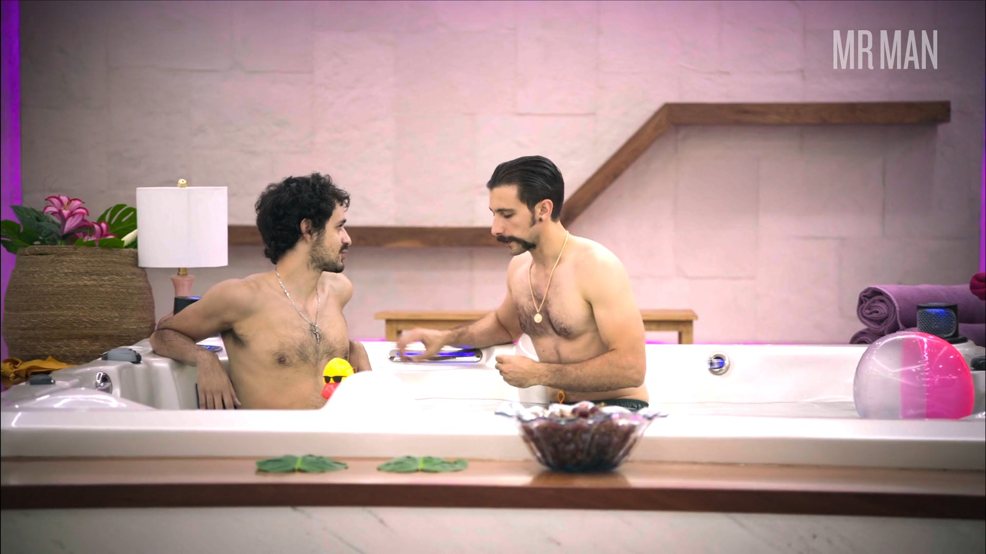 Sexiest Fabrizio Santini Scene in How to Survive Being Single. Bathing Suit, Shirtless, bulge, sexy. 75481