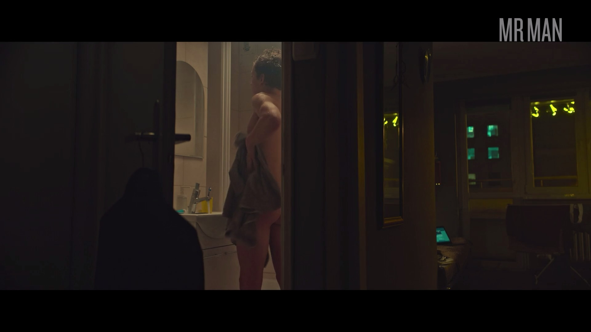 Maciej Musiałowski Nude as Tomasz Giemza. Butt, gay, shirtless. 52256