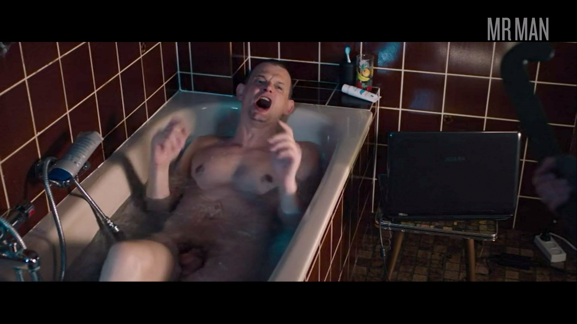 Gillis Biesheuvel Naked in The Columnist. Balls, Penis, Shirtless, sexy. 64956