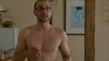 Julien Floreancig in Emily in Paris (2020-2025) Shirtless Straight Shirtless Straight 54515
