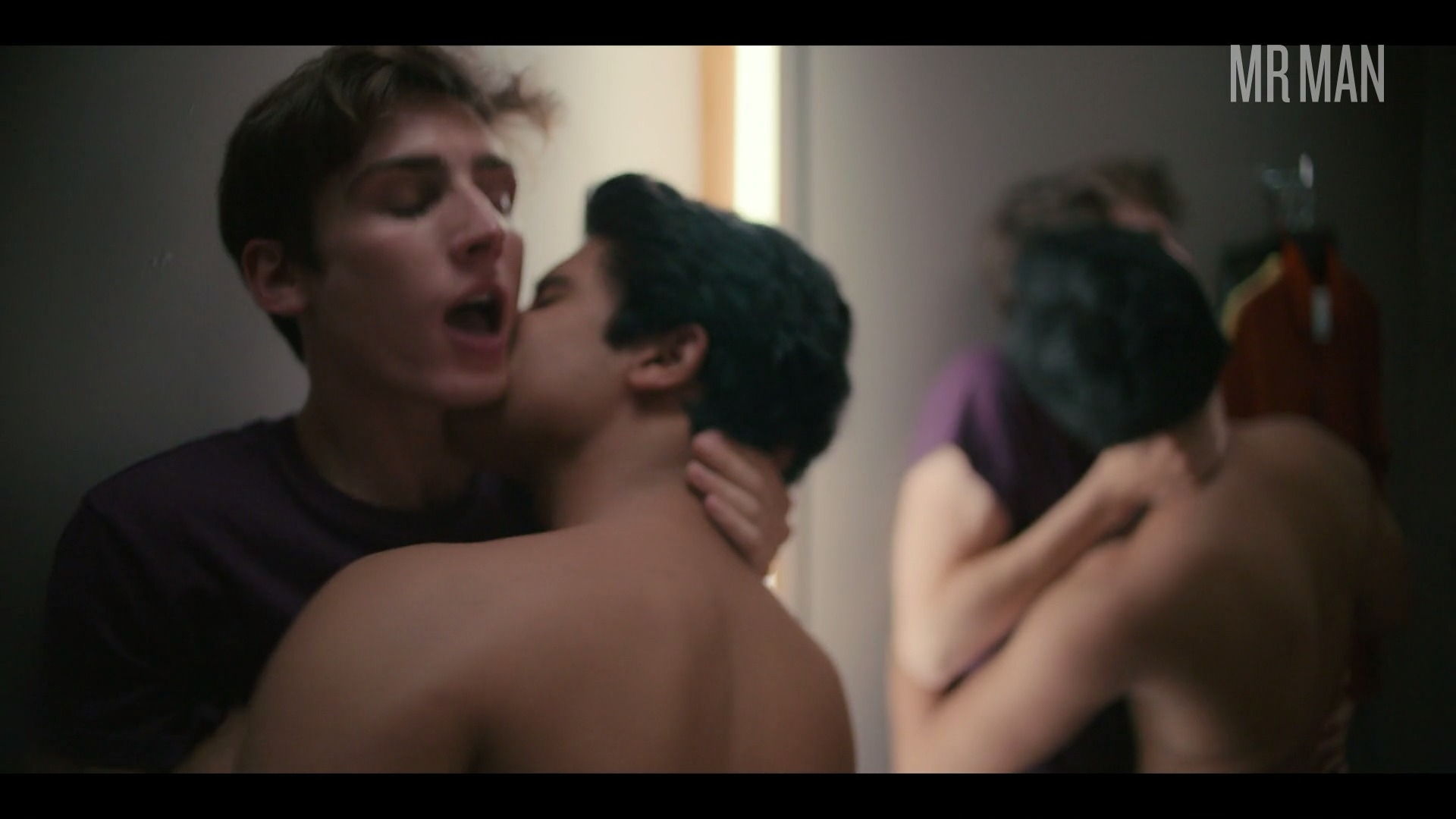 Sexiest Scenes of Siddhartha Pakam from Grand Army. Gay, Shirtless. 54935