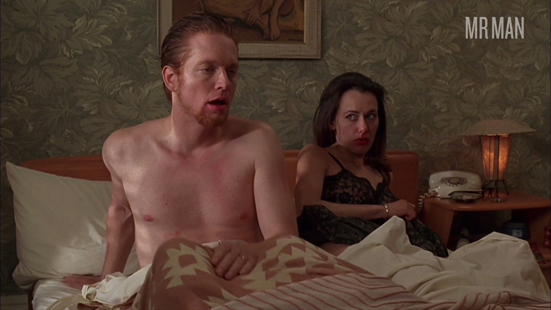 Sexiest Scenes of Howard Cazsatt from Grace of My Heart. Shirtless, Straight. 55973