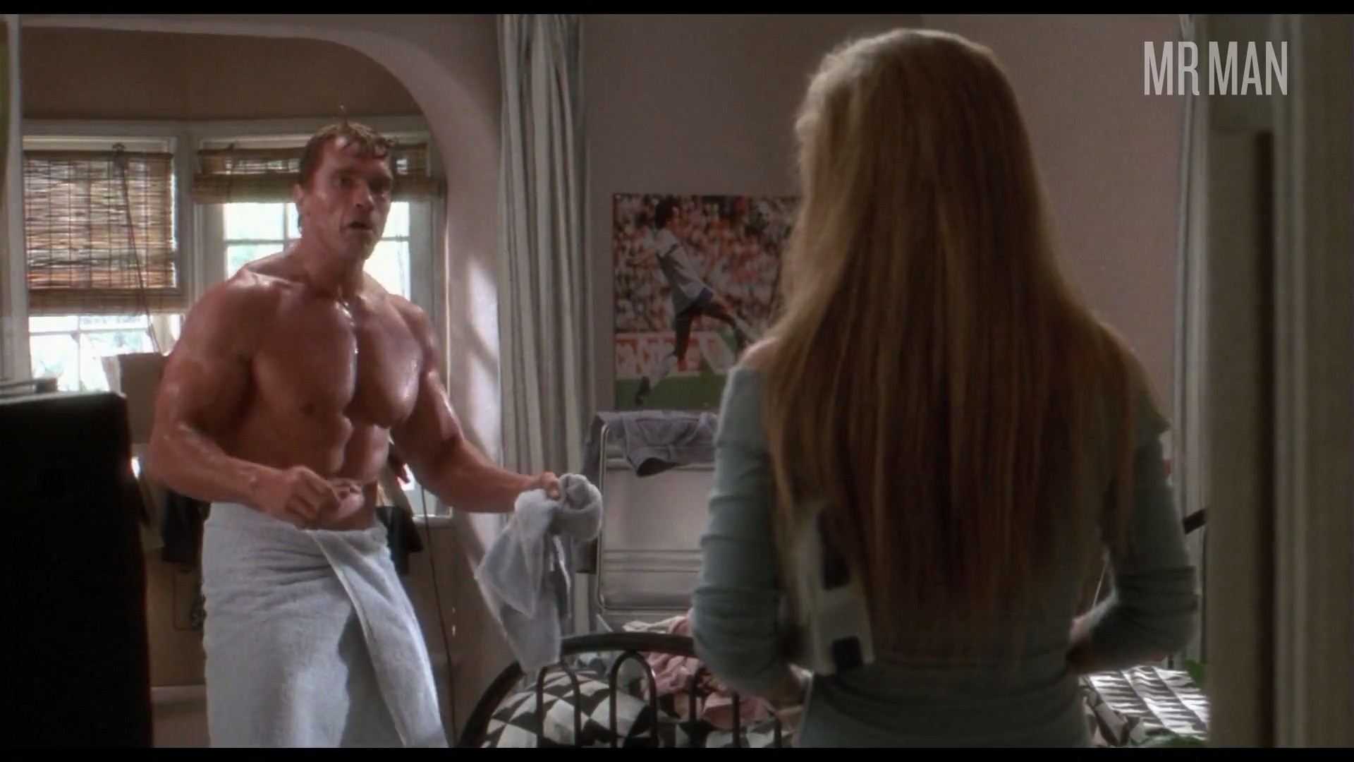 Sexiest Scenes of Julius Benedict from Twins. Shirtless, underwear. 55985
