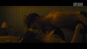 Kévin Mischel in Break (2018) Shirtless Straight Sexy Shirtless 56354