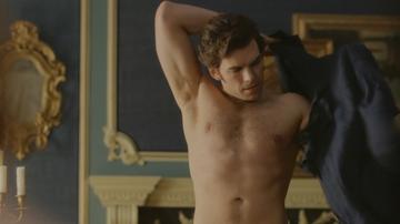 Luke Newton in Bridgerton (2020) Sexy Shirtless Straight Butt Sexy 79345